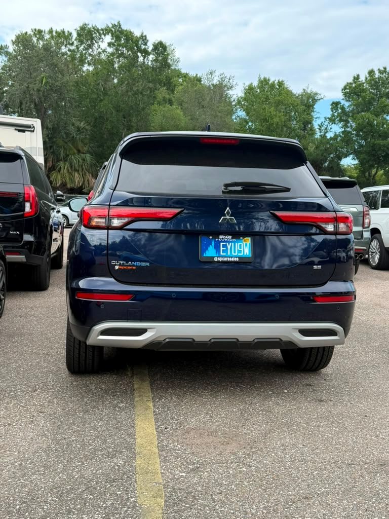 2024 Mitsubishi Outlander