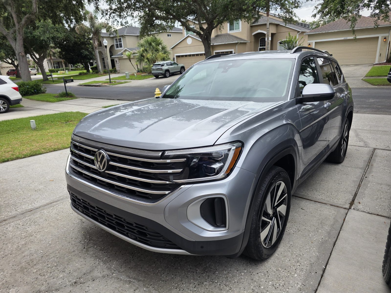 2025 Volkswagen Atlas SE
