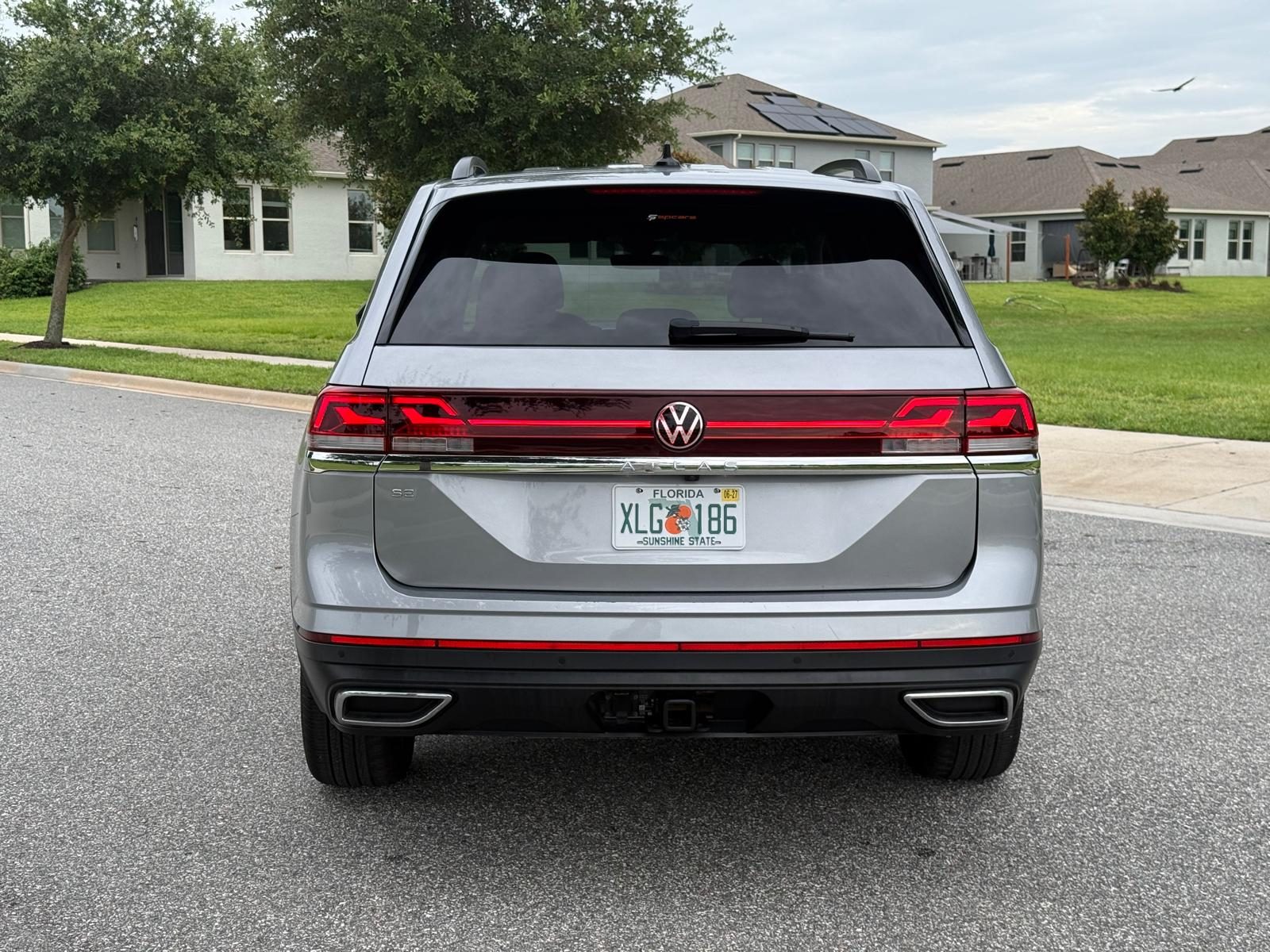 2025 Volkswagen Atlas SE